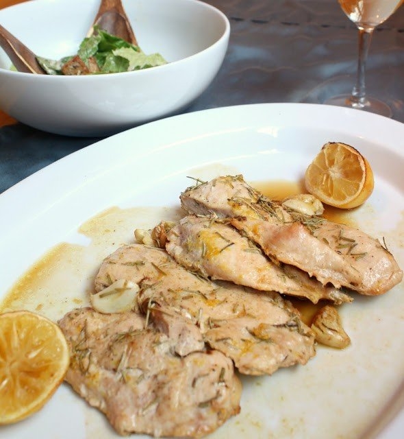 Курица, запеченная с чесноком Курица, запеченная с чесноком