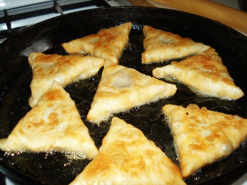Cлоёная самса с мясом. Cлоёная самса с мясом.