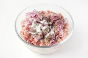 Яичные рулетики с мясной начинкой - отличный завтрак! Яичные рулетики с мясной начинкой - отличный завтрак!
