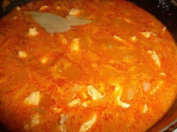 Гуляш из куриного филе Гуляш из куриного филе