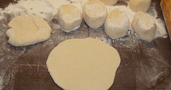 Сосиска с картофелем в тесте Сосиска с картофелем в тесте