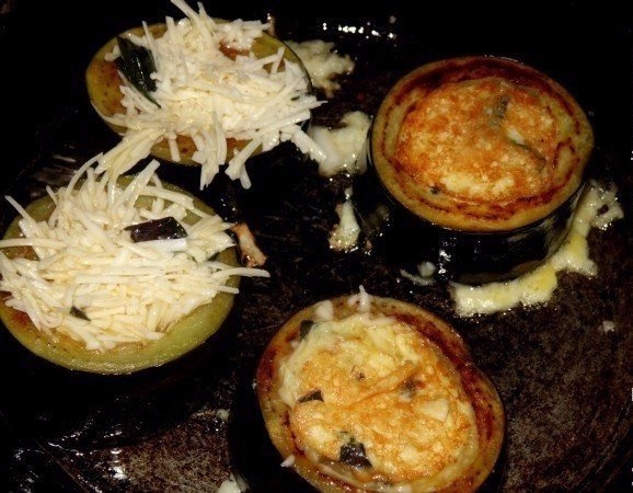 Закуска из баклажанов Бомбочки. Закуска из баклажанов Бомбочки.