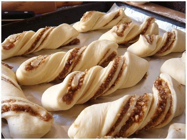 Ореховые булочки Ореховые булочки