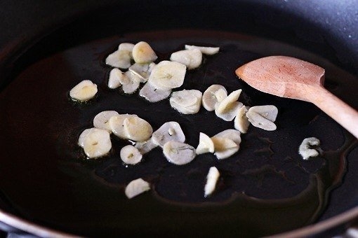 Макароны фарфалле с томатно-сырным соусом Макароны фарфалле с томатно-сырным соусом