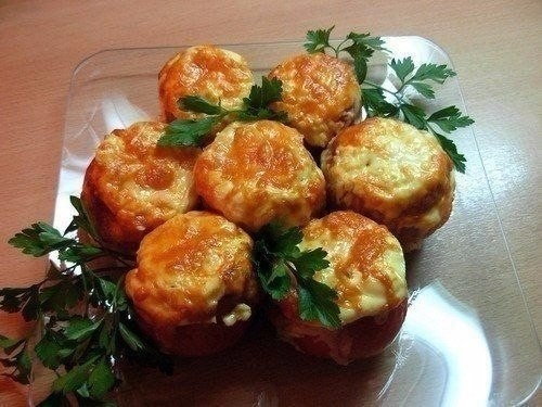 Помидоры, фаршированные курицей. Помидоры, фаршированные курицей.