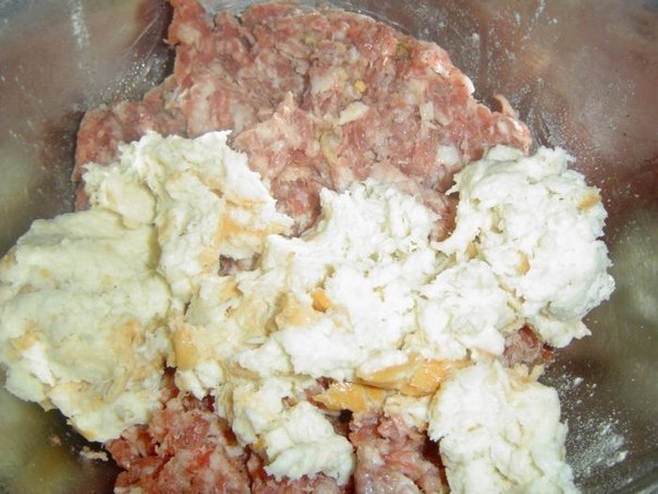 Зразы с сырной начинкой. Зразы с сырной начинкой.