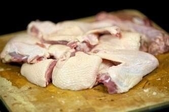 Курица в мультиварке в сметанном соусе Курица в мультиварке в сметанном соусе
