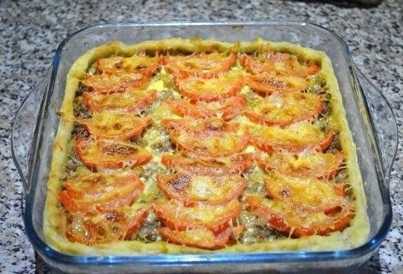 Открытый мясной пирог (из картофельного теста) Открытый мясной пирог (из картофельного теста)