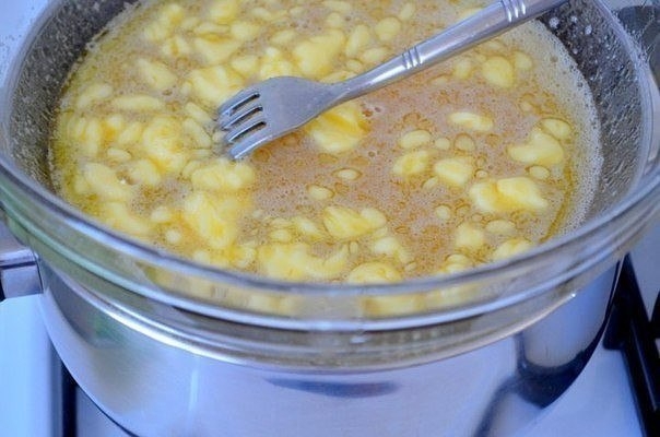 Медовый торт с кремом. Медовый торт с кремом.