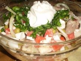 Салат из куриных сердечек — лёгкий и вкусный деликатес Салат из куриных сердечек — лёгкий и вкусный деликатес