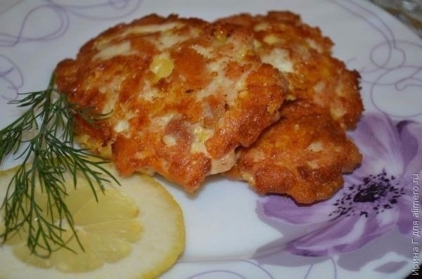 Курино-сырные рубленые котлеты Курино-сырные рубленые котлеты