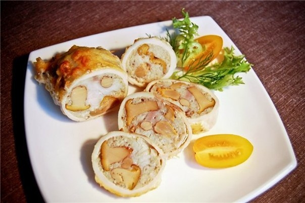 КАЛЬМАР ФАРШИРОВАННЫЙ ГРИБАМИ КАЛЬМАР ФАРШИРОВАННЫЙ ГРИБАМИ