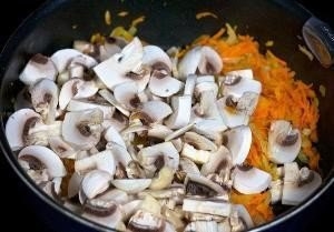 Сливочный суп с рисом и грибами Сливочный суп с рисом и грибами