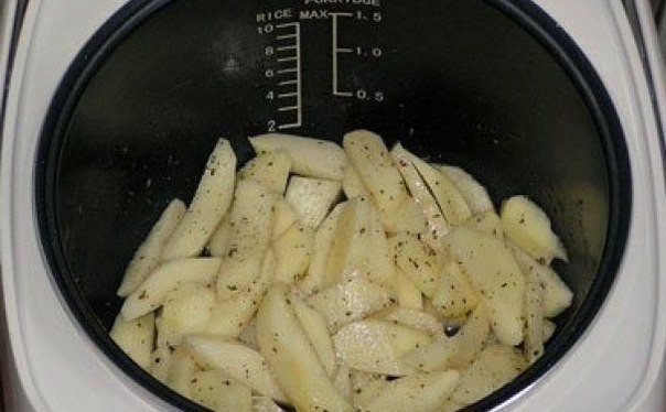 Картошка жареная в мультиварке Картошка жареная в мультиварке
