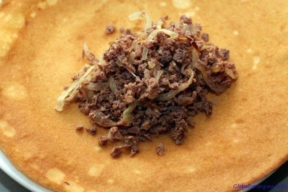 Традиционные блинчики с мясом Традиционные блинчики с мясом