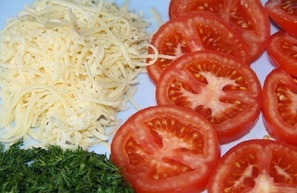 Куриная отбивная под сырной корочкой. Куриная отбивная под сырной корочкой.