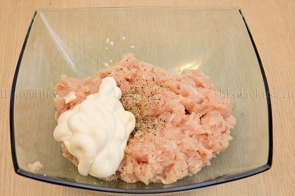 Горячие бутерброды с курицей запеченные в духовке Горячие бутерброды с курицей запеченные в духовке