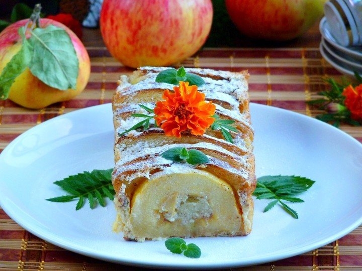 Нежнейшая шарлотка Нежнейшая шарлотка