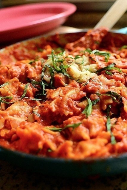 Куриная лазанья в сковороде Куриная лазанья в сковороде
