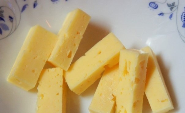 Картофельные палочки с сыром.
