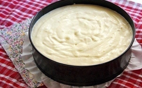 Очень вкусный нежный медовый бисквит. Очень вкусный нежный медовый бисквит.