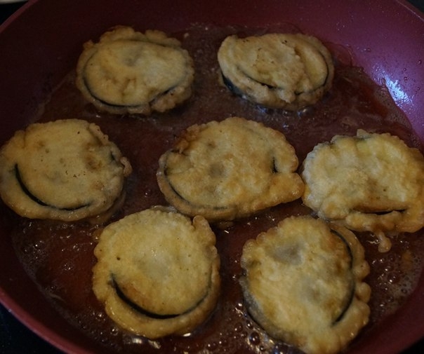 Баклажаны с мясом по - китайски. Баклажаны с мясом по - китайски.