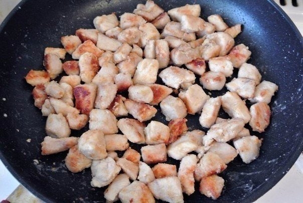 Курица в сметанно-горчичном соусе Курица в сметанно-горчичном соусе