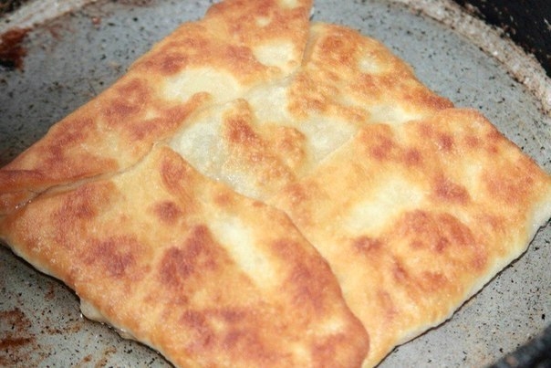 Плацинды с квашеной капустой Плацинды с квашеной капустой