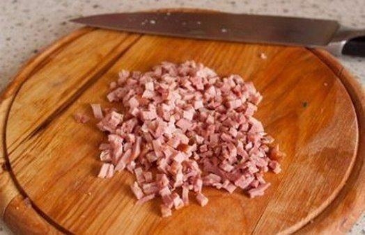 Яйца, фаршированные ветчиной Яйца, фаршированные ветчиной
