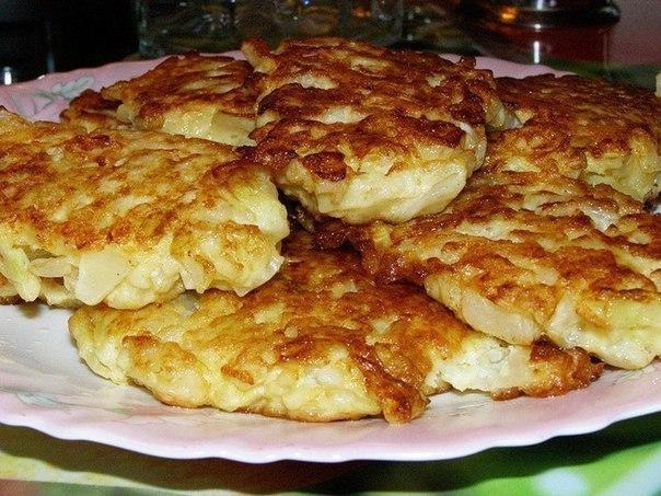 Капустные оладушки на кефире Капустные оладушки на кефире