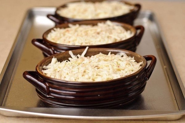 Жюльен с курицей и грибами Жюльен с курицей и грибами