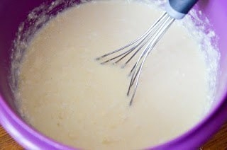 Творожные кексы с заварным кремом и персиковым джемом. Творожные кексы с заварным кремом и персиковым джемом.