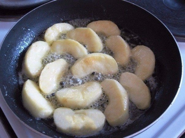 Ароматная творожная выпечка с яблоками Ароматная творожная выпечка с яблоками