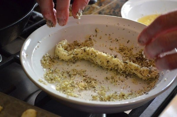Сырно-чесночные палочки Сырно-чесночные палочки