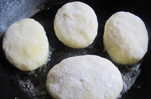 Картофельные зразы с грибами Картофельные зразы с грибами