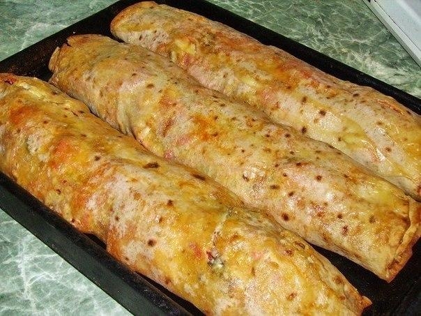 Фаршированный лаваш запечённый в духовке Фаршированный лаваш запечённый в духовке