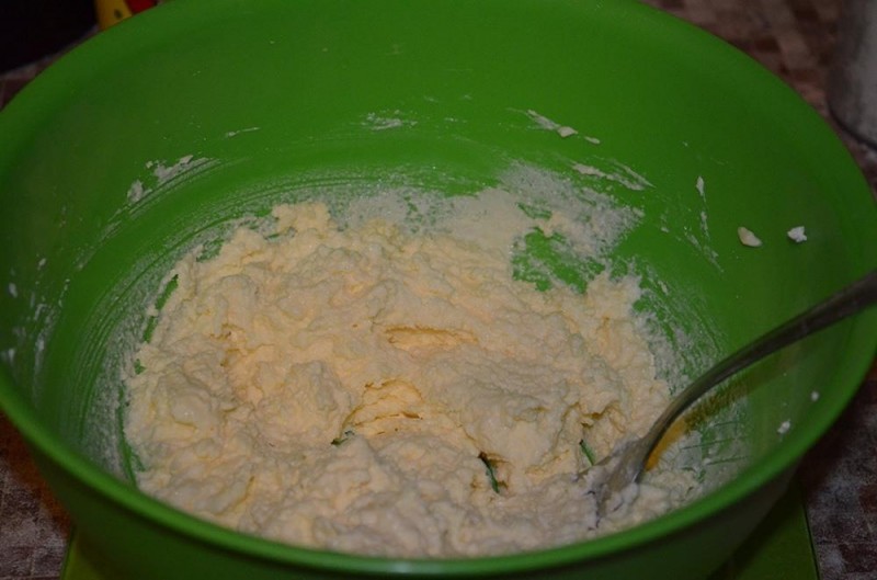 Конвертики с мясом из творожного теста. Конвертики с мясом из творожного теста.