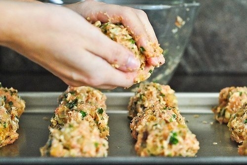 Запеченные куриные фрикадельки Запеченные куриные фрикадельки