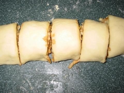 Булочки с яблоком из быстрого теста Булочки с яблоком из быстрого теста