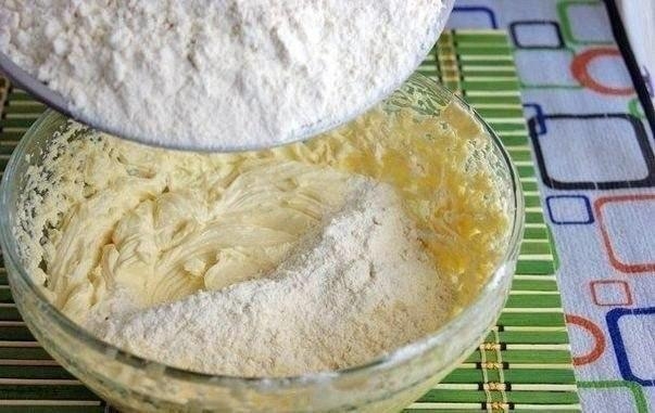 Песочные кольца с арахисом Песочные кольца с арахисом