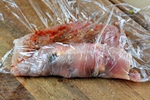 Рулетики из курицы с брокколи Рулетики из курицы с брокколи
