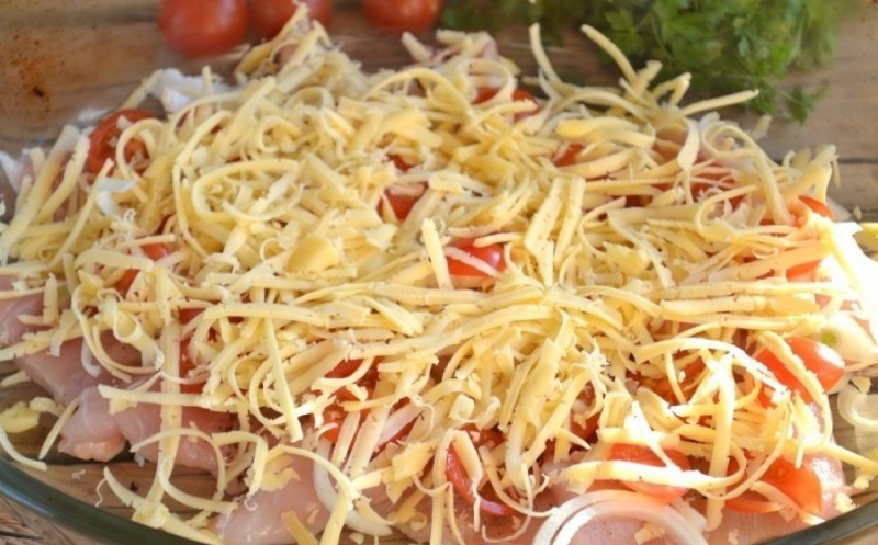 Куриные грудки по-французски Куриные грудки по-французски