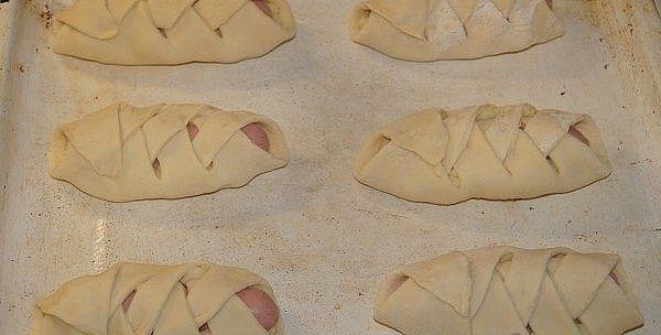 Сосиска с картофелем в тесте Сосиска с картофелем в тесте