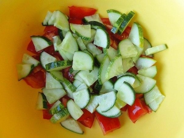 Салат Цезарь с капустой Салат Цезарь с капустой