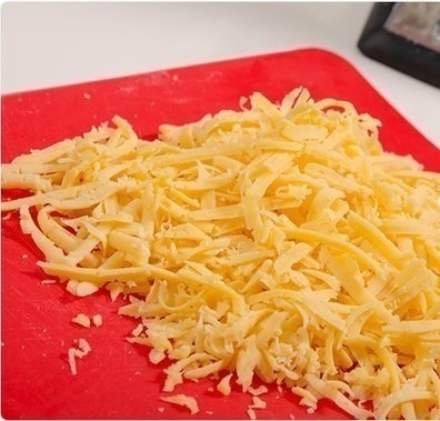 Куриное филе с грибами в сливочно-сырном соусе Куриное филе с грибами в сливочно-сырном соусе