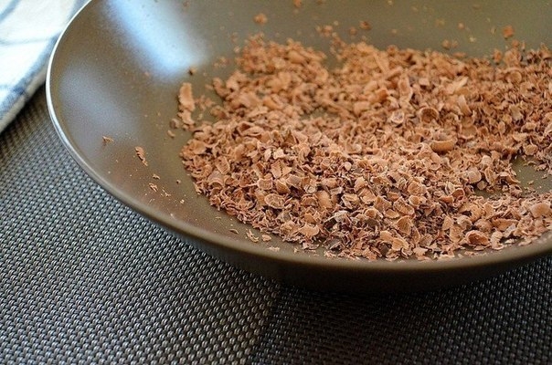 Блинный торт с шоколадом. Блинный торт с шоколадом.