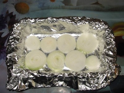 Куриные голени с картошкой в фольге в духовке. Куриные голени с картошкой в фольге в духовке.