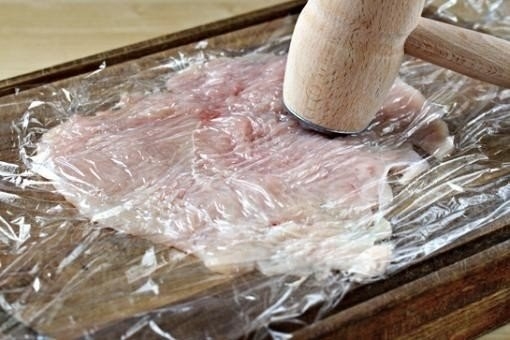 Рулетики из курицы с брокколи Рулетики из курицы с брокколи