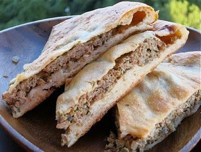 Осетинские пироги с мясом. Осетинские пироги с мясом.