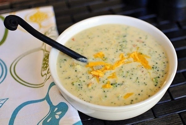 ​Суп-пюре из брокколи с сыром